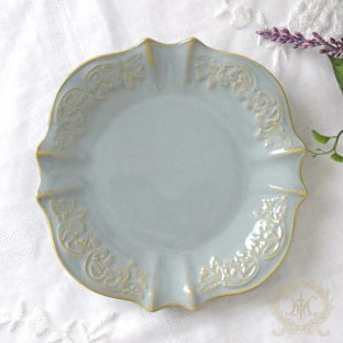 トリアノンプレート/ブルー　20cm（R）1329【ハルモニア プレート 皿 食器 アンティーク イタリア製 父の日 母の日 敬老の日 クリスマス】