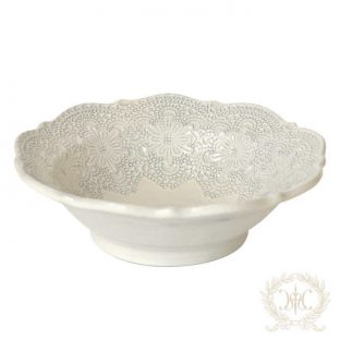 クリームレースボウルM（R）LC070【ハルモニア プレート 皿 食器 アンティーク 陶器 イタリア製 父の日 母の日 敬老の日 クリスマス】